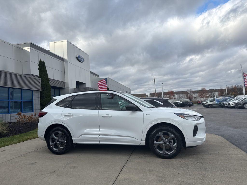 used 2023 Ford Escape car, priced at $24,999