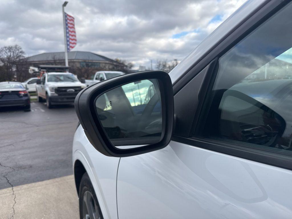 used 2023 Ford Escape car, priced at $24,999