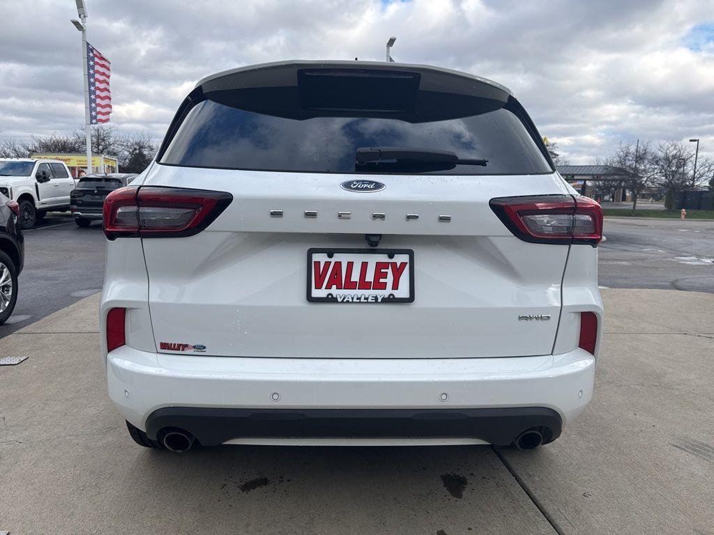 used 2023 Ford Escape car, priced at $24,999