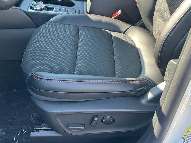 new 2025 Ford Escape car, priced at $30,919