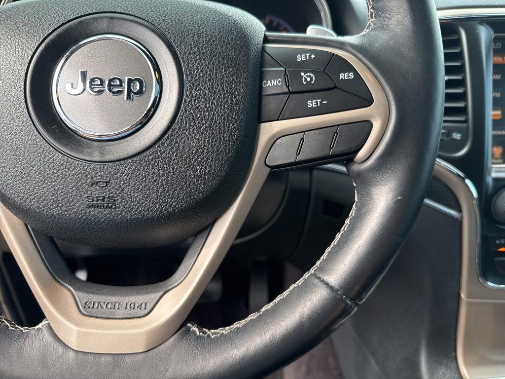 used 2017 Jeep Grand Cherokee car, priced at $14,115