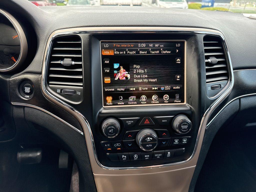 used 2017 Jeep Grand Cherokee car, priced at $14,115