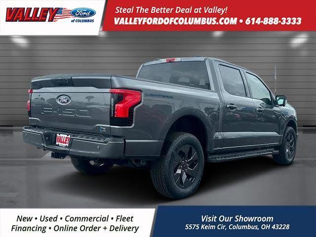 new 2025 Ford F-150 Lightning car