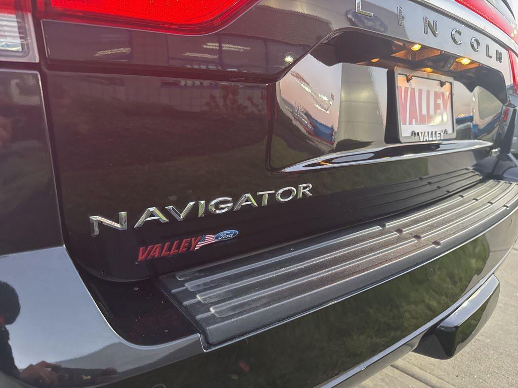 used 2015 Lincoln Navigator car, priced at $14,899