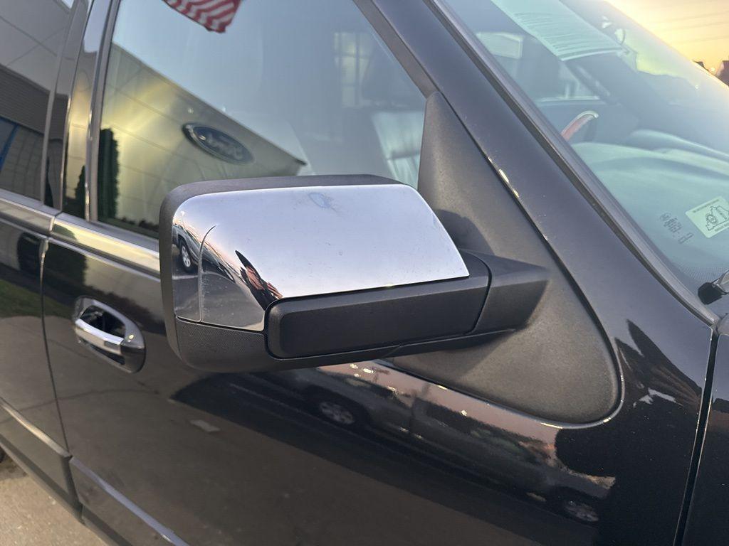 used 2015 Lincoln Navigator car, priced at $14,899