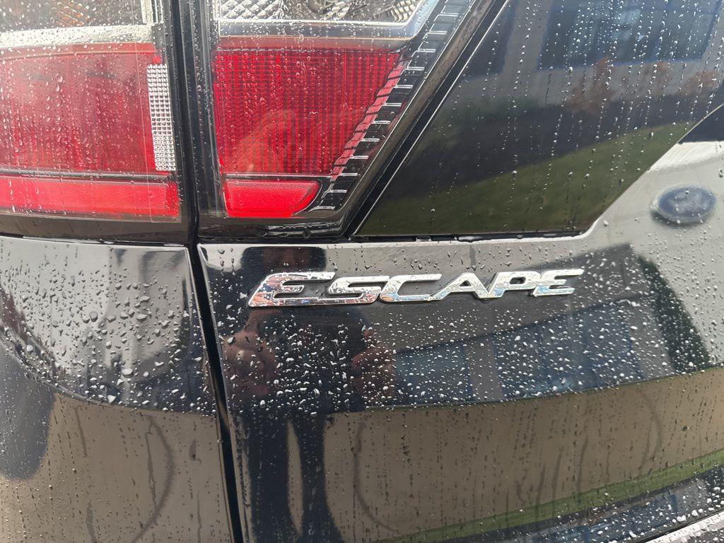 used 2017 Ford Escape car, priced at $6,999