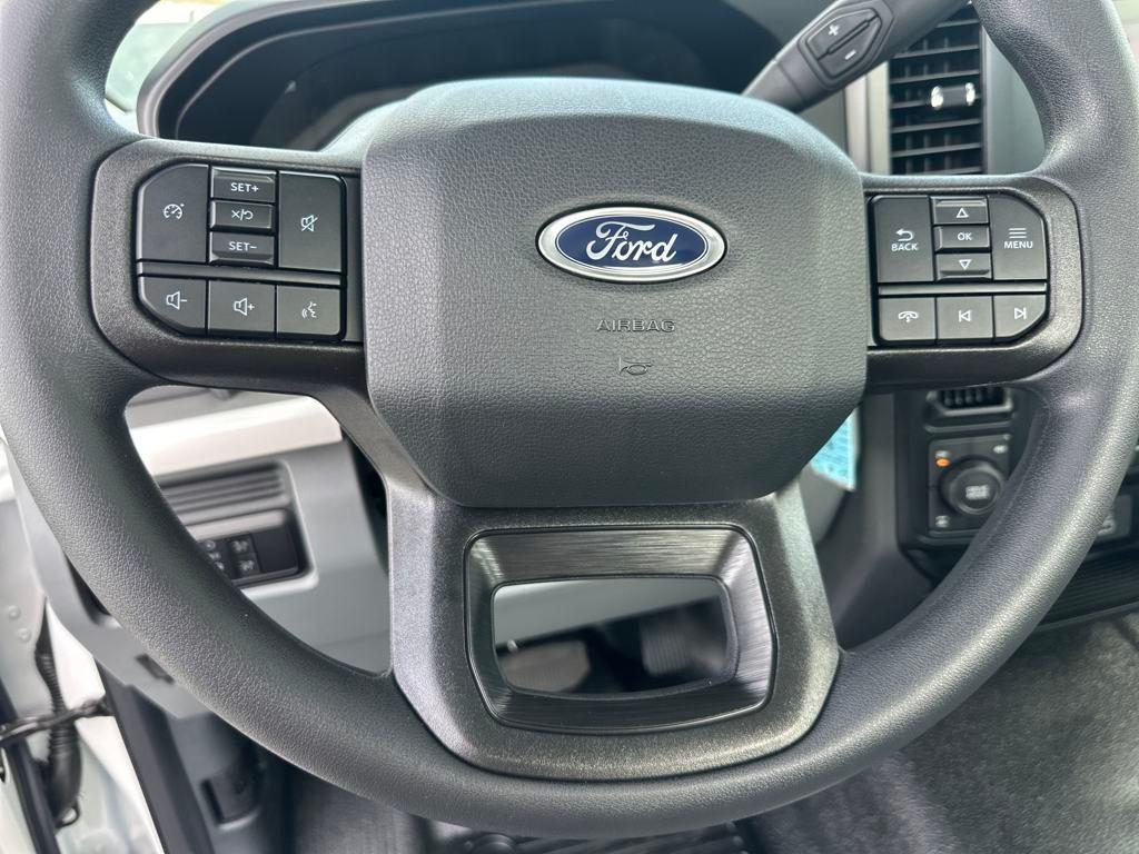 new 2025 Ford F-250 car, priced at $52,245