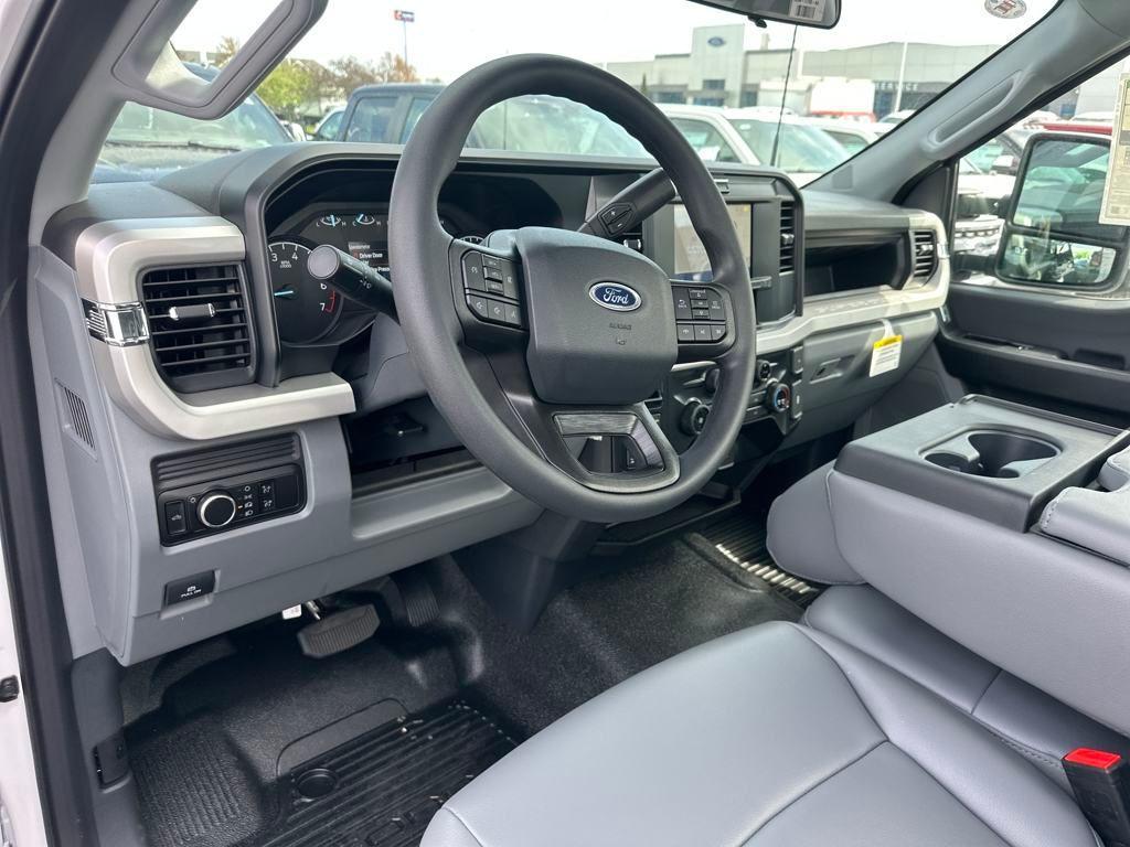 new 2025 Ford F-250 car, priced at $52,245
