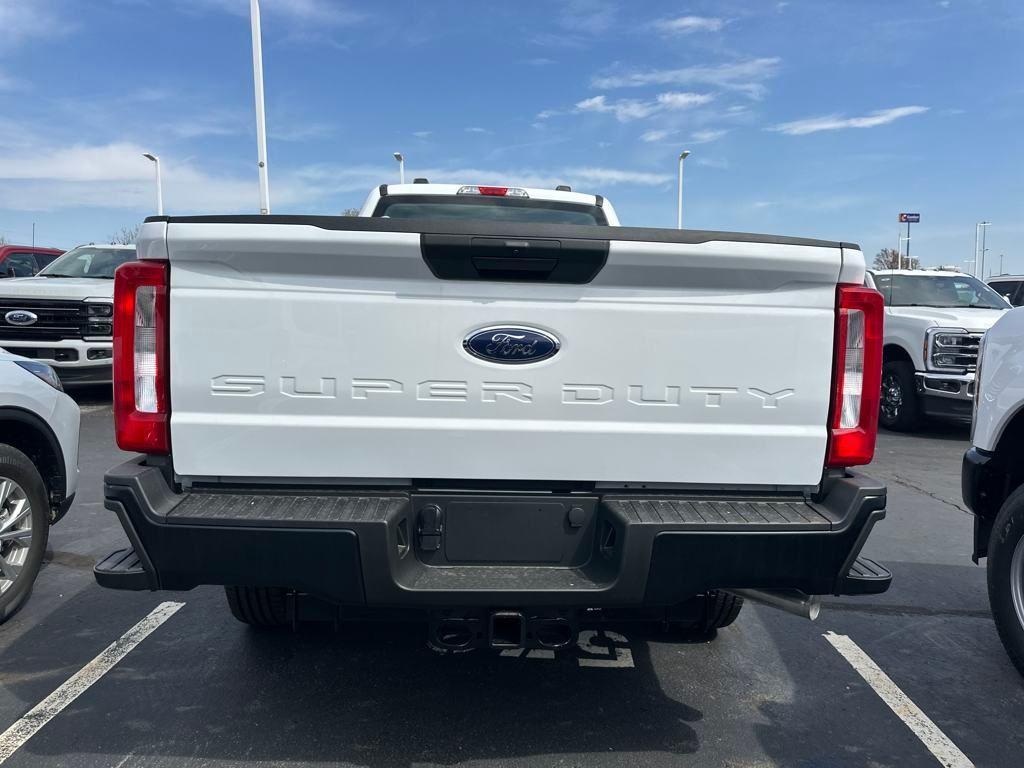 new 2025 Ford F-250 car, priced at $52,245