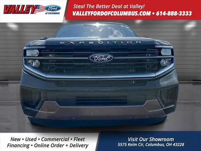 new 2025 Ford Expedition car, priced at $82,385