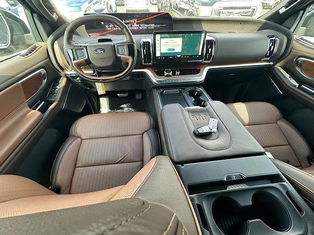 new 2025 Ford Expedition car, priced at $82,385