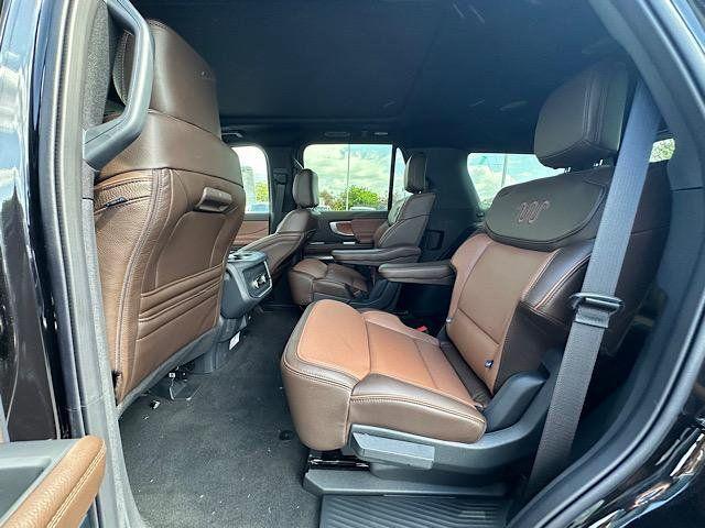 new 2025 Ford Expedition car, priced at $82,385