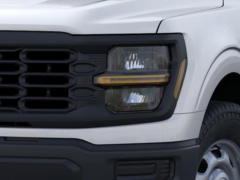 new 2025 Ford F-150 car, priced at $42,553