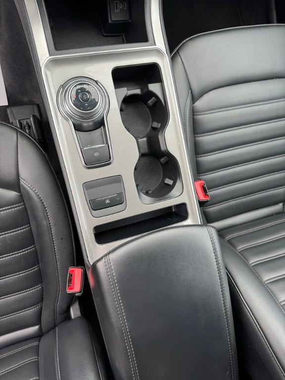 used 2024 Ford Edge car, priced at $28,000