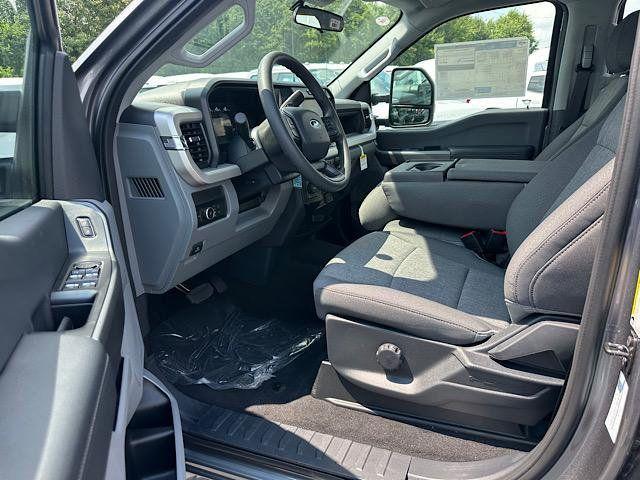 new 2025 Ford F-250 car, priced at $59,900