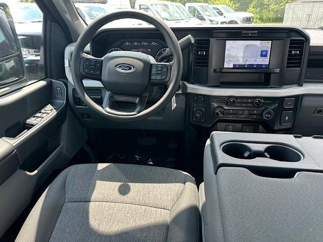 new 2025 Ford F-250 car, priced at $59,900