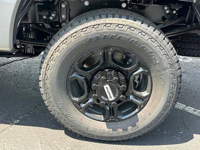 new 2025 Ford F-250 car, priced at $59,900
