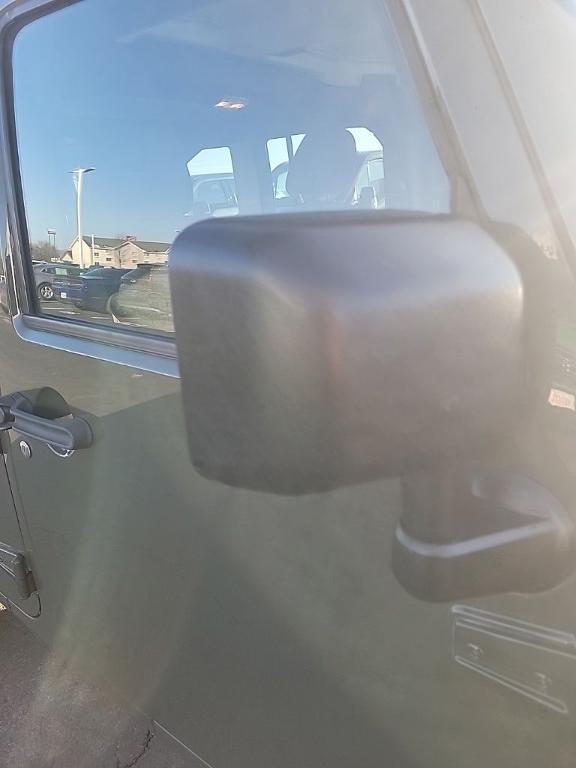 used 2015 Jeep Wrangler Unlimited car, priced at $17,999