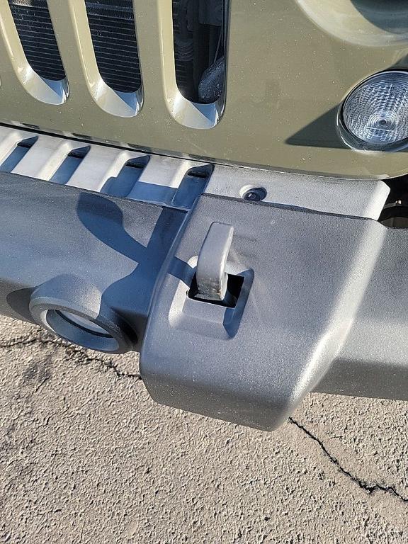 used 2015 Jeep Wrangler Unlimited car, priced at $17,999