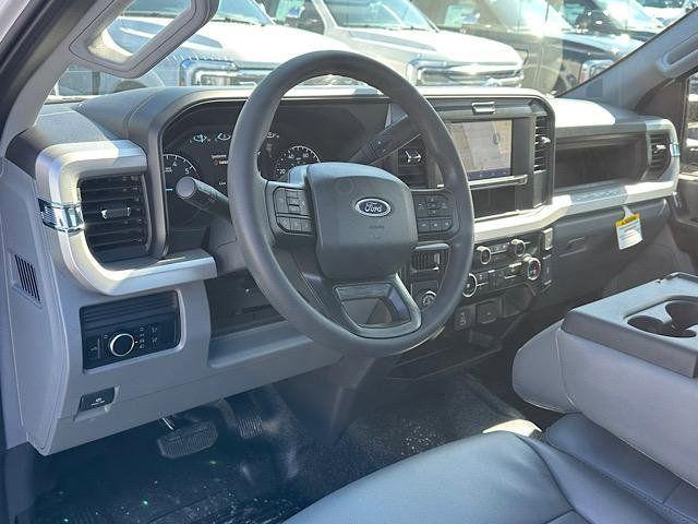 new 2025 Ford F-250 car, priced at $46,433