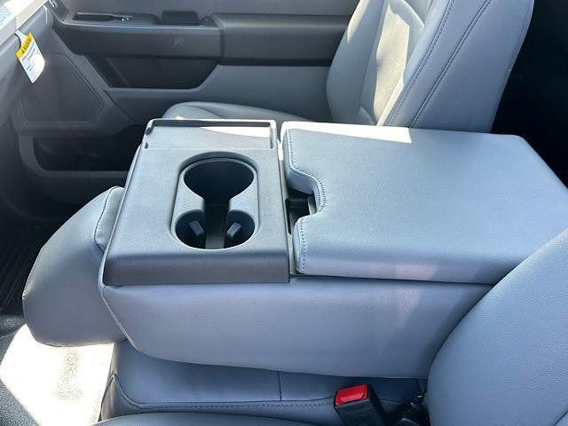 new 2025 Ford F-250 car, priced at $46,433