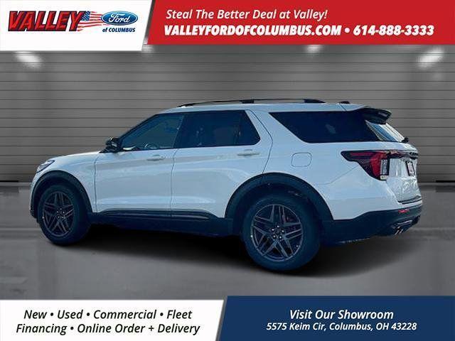 new 2025 Ford Explorer car, priced at $59,955