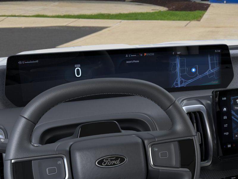 new 2025 Ford Expedition car, priced at $84,985