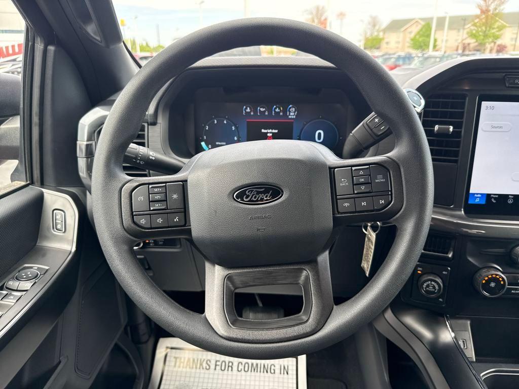 new 2024 Ford F-150 car, priced at $49,025