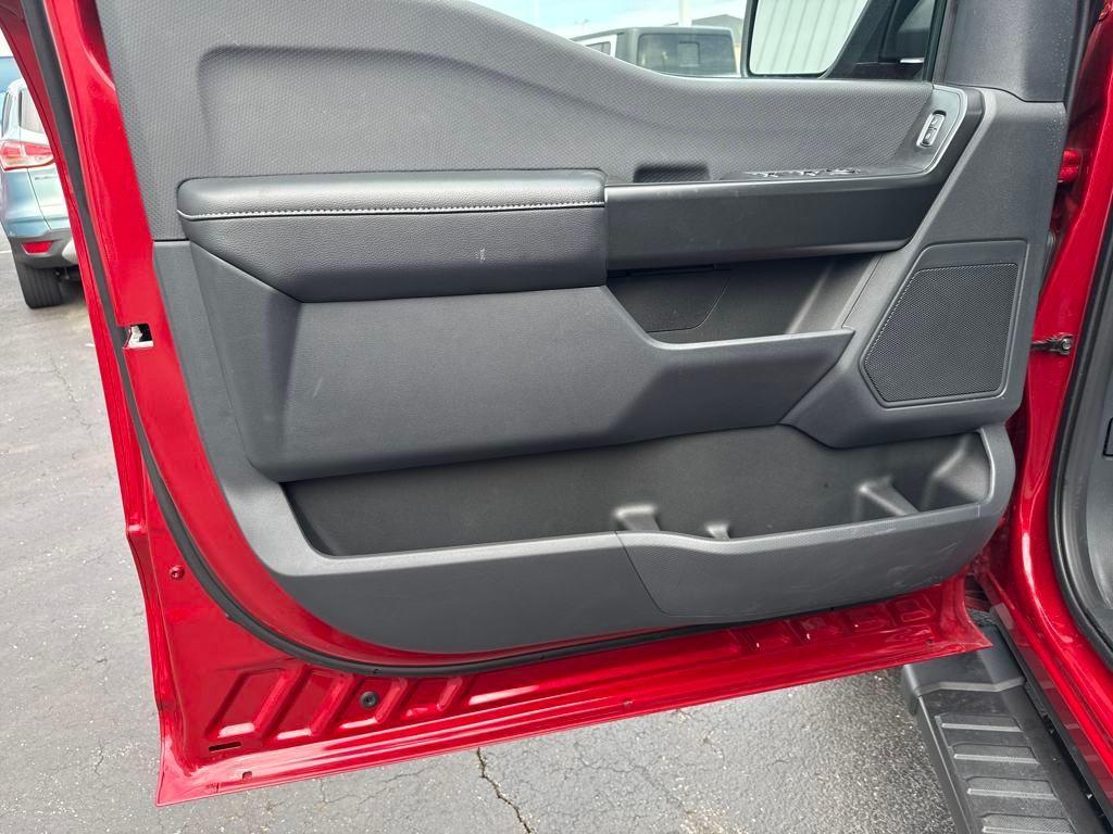 new 2024 Ford F-150 car, priced at $49,025