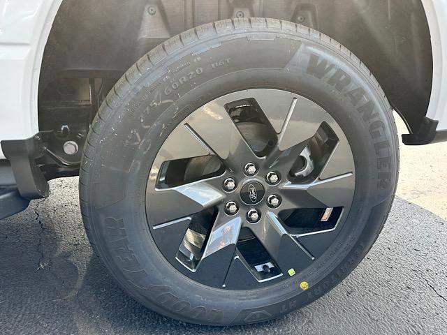 new 2025 Ford F-150 Lightning car, priced at $65,278