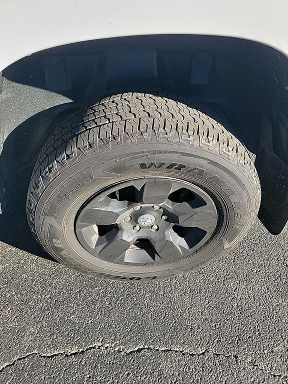 used 2021 Ram 1500 car, priced at $33,999