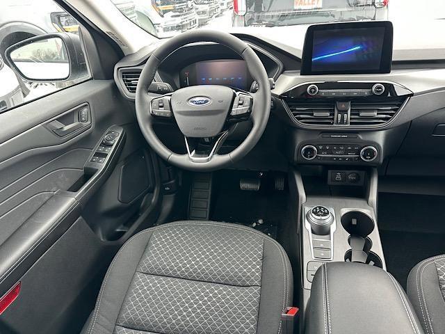 new 2025 Ford Escape car, priced at $28,900