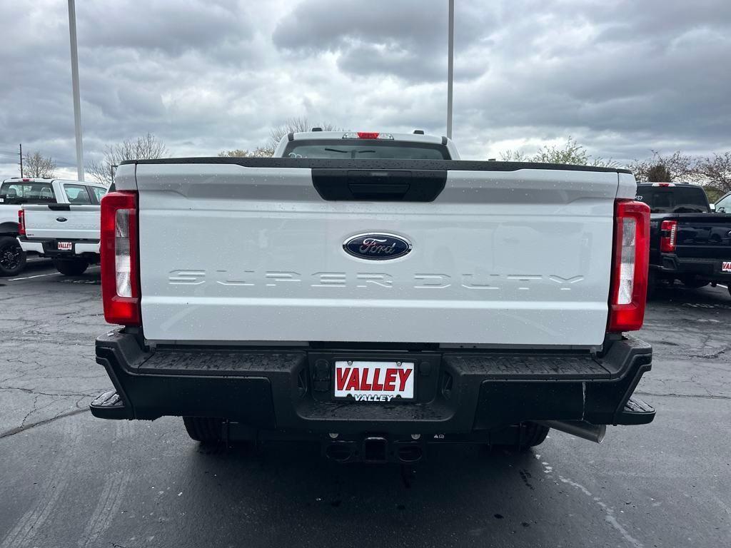 new 2025 Ford F-250 car, priced at $52,245