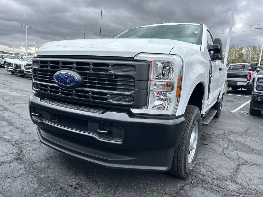 new 2025 Ford F-250 car, priced at $52,245
