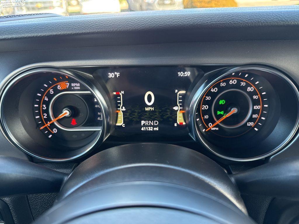 used 2021 Jeep Wrangler Unlimited car, priced at $27,999