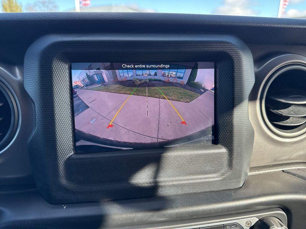 used 2021 Jeep Wrangler Unlimited car, priced at $27,999