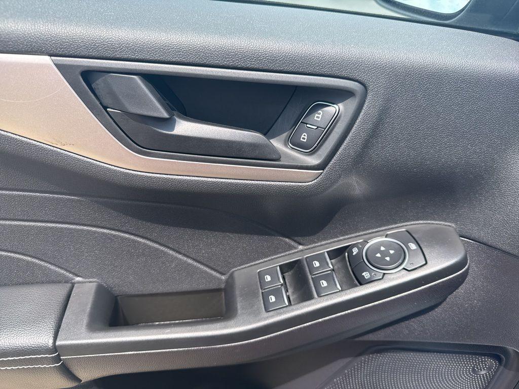 used 2022 Ford Escape car, priced at $24,899