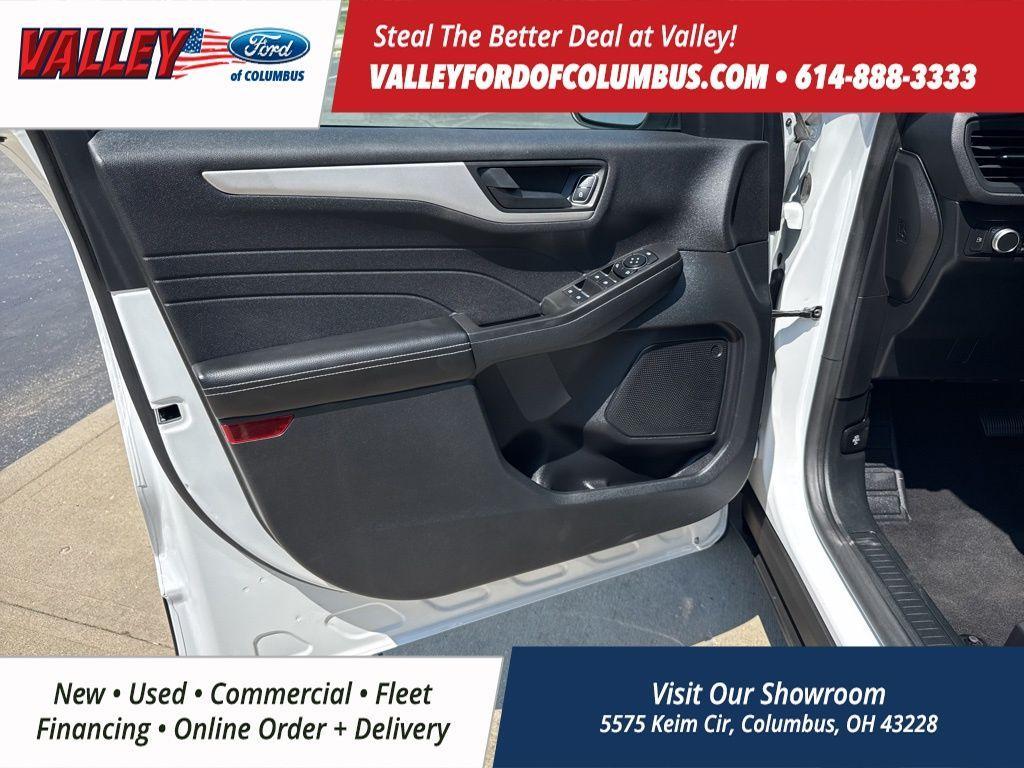 used 2022 Ford Escape car, priced at $16,699