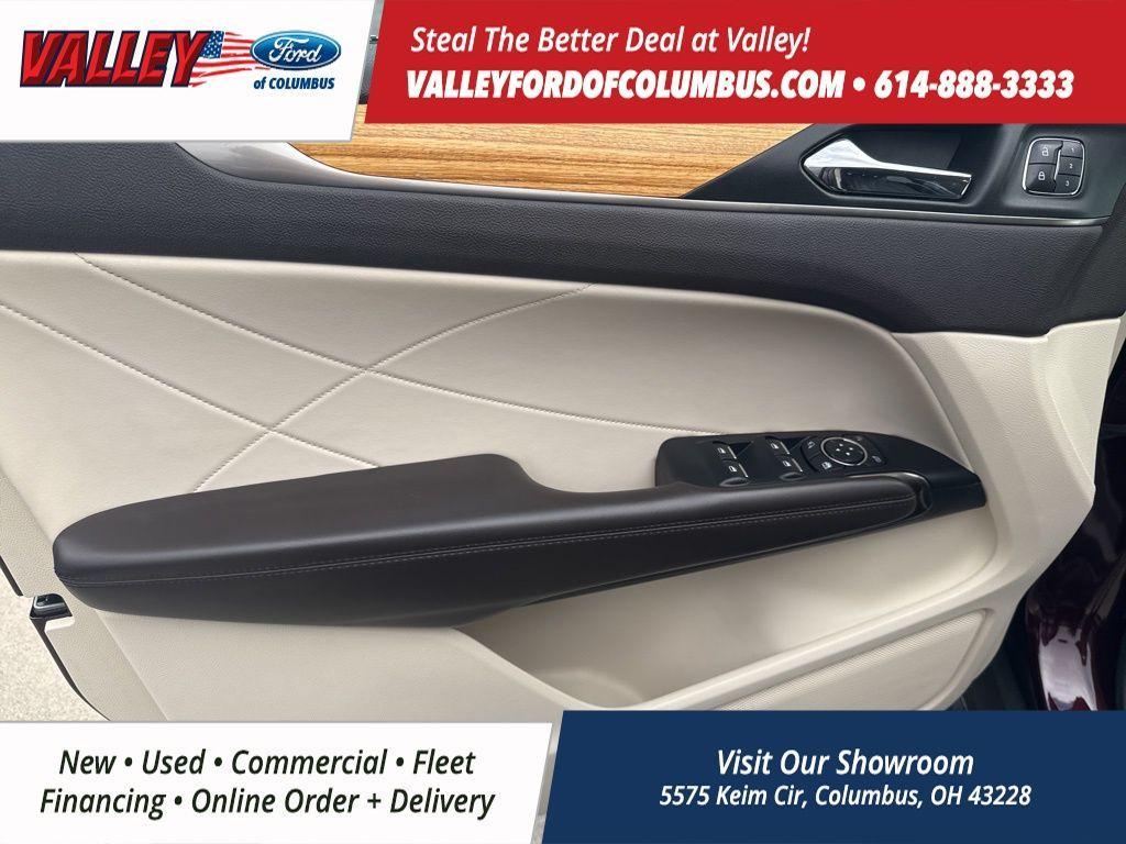 used 2016 Lincoln MKC car, priced at $11,499
