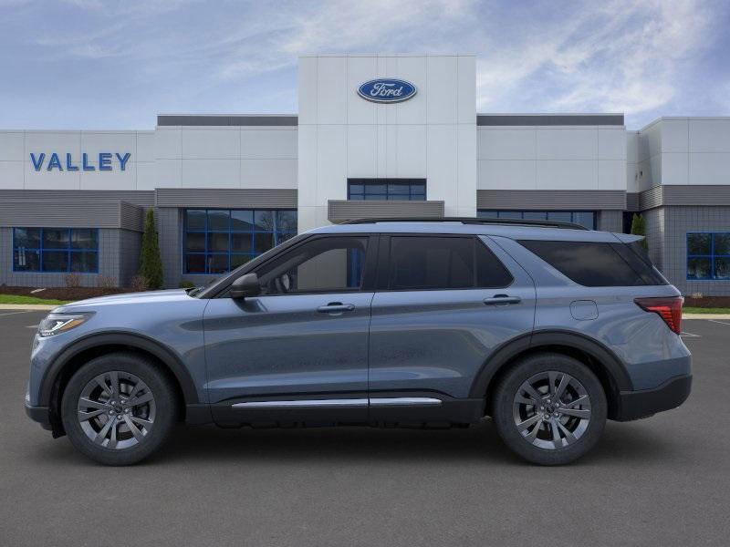 new 2025 Ford Explorer car, priced at $46,870