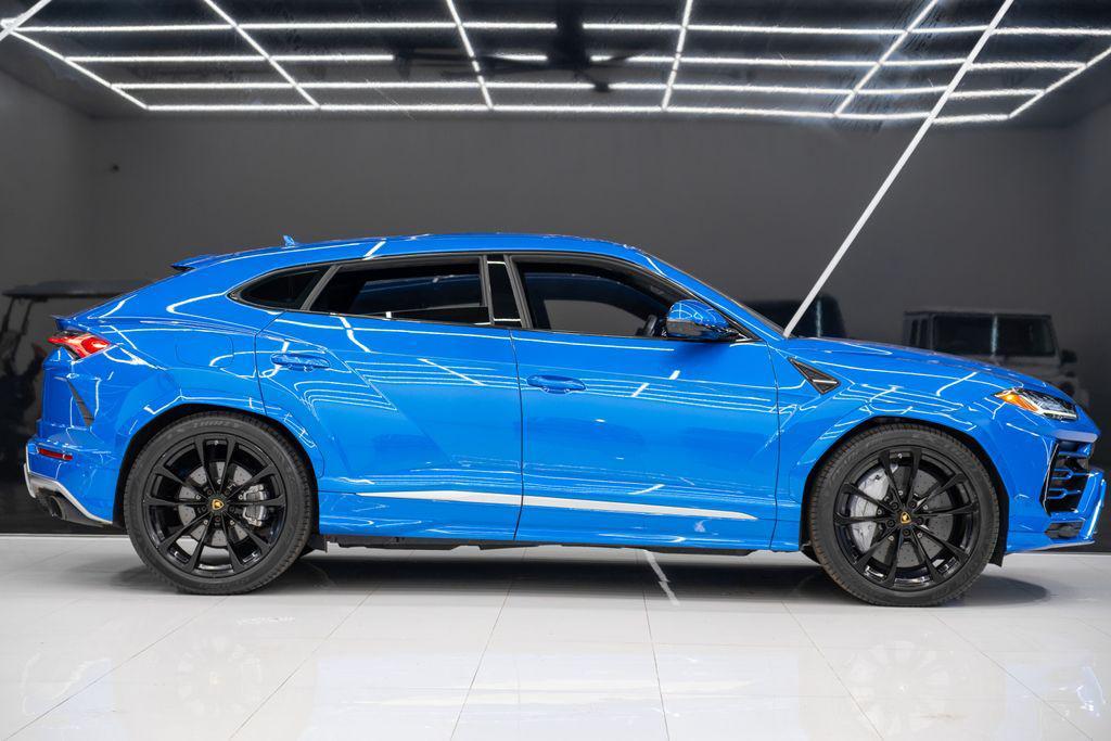 used 2020 Lamborghini Urus car, priced at $184,980