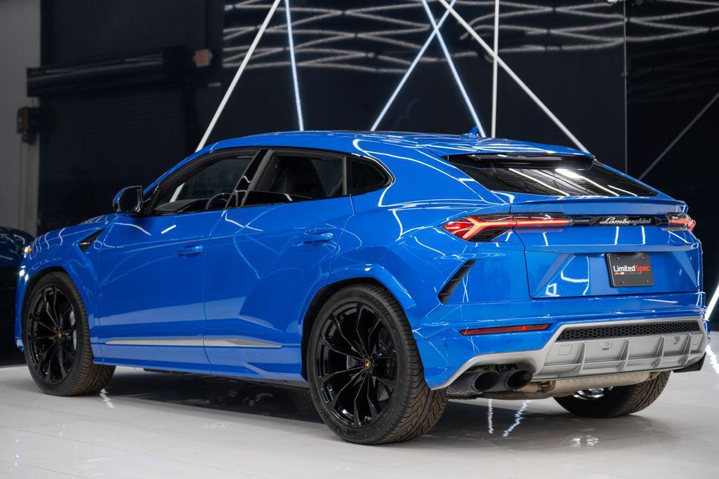 used 2020 Lamborghini Urus car, priced at $184,980