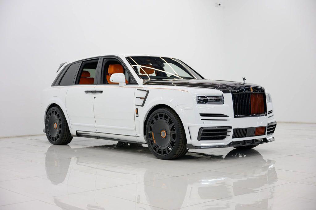 used 2024 Rolls-Royce Cullinan car, priced at $599,980