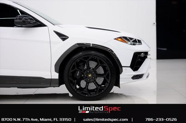 used 2023 Lamborghini Urus car, priced at $249,980