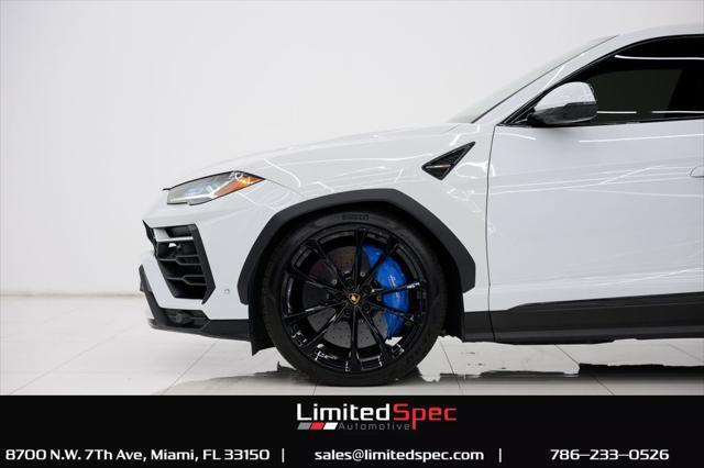 used 2022 Lamborghini Urus car, priced at $169,980