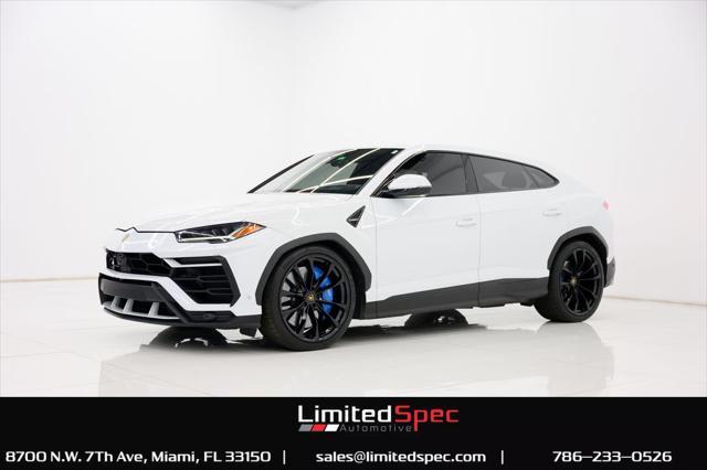 used 2022 Lamborghini Urus car, priced at $169,980