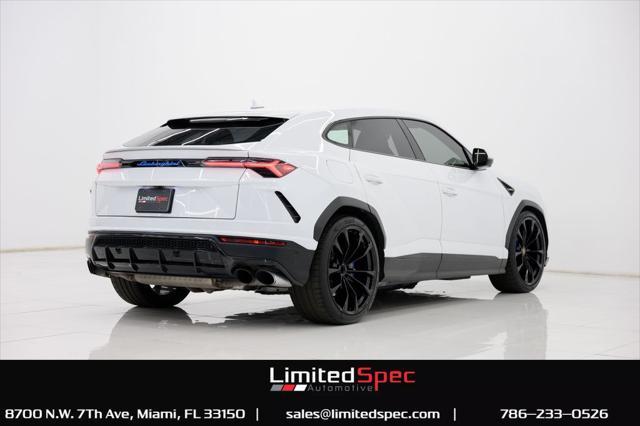 used 2022 Lamborghini Urus car, priced at $169,980