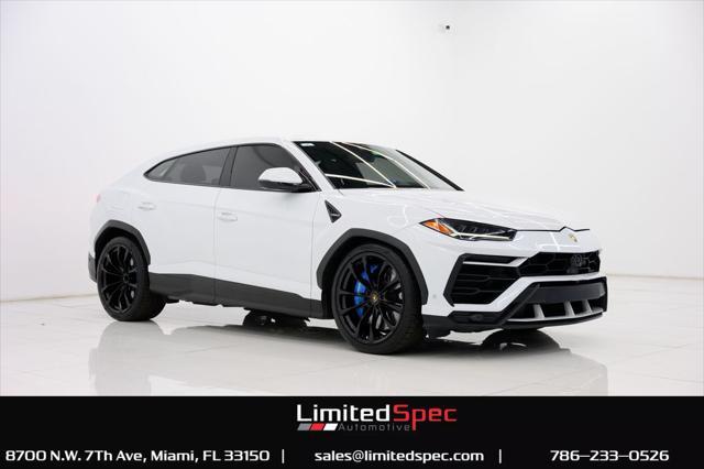 used 2022 Lamborghini Urus car, priced at $169,980