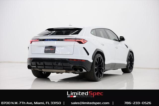 used 2022 Lamborghini Urus car, priced at $169,980