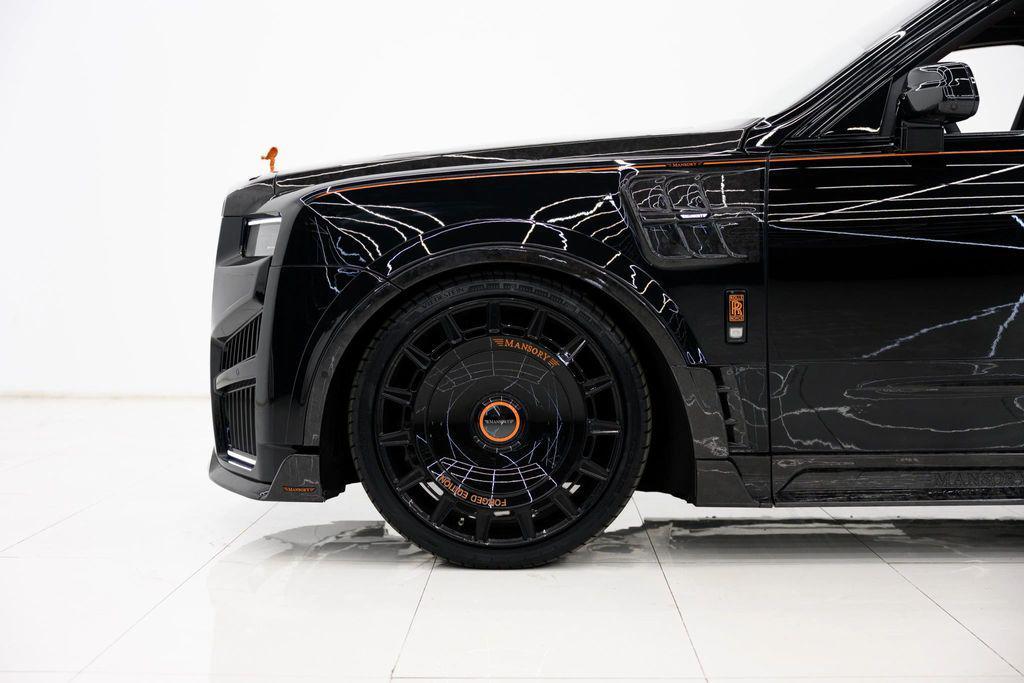 used 2025 Rolls-Royce Cullinan car, priced at $899,980